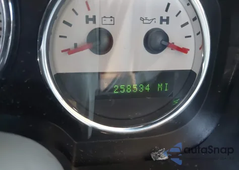 2005 Ford F-150 Lariat/Xl/Xlt z USA, uszkodzony, nr VIN 1FTPX125X5NA59236